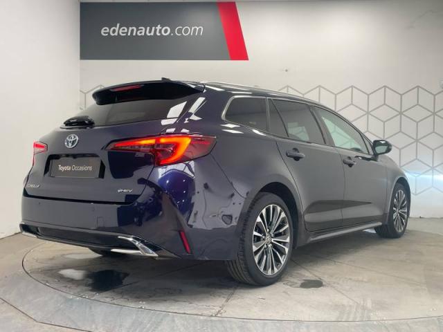 Toyota Corolla image 6