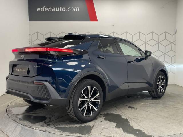 Toyota C-Hr image 3