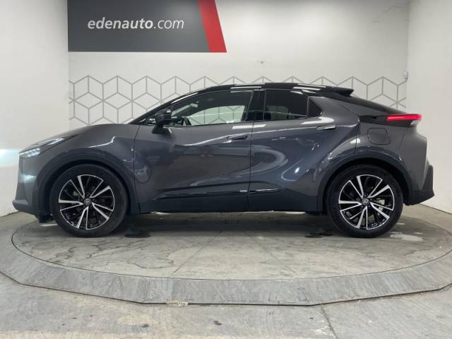 Toyota C-Hr image 9