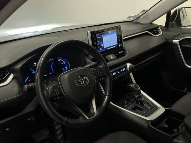 Toyota Rav4 image 6