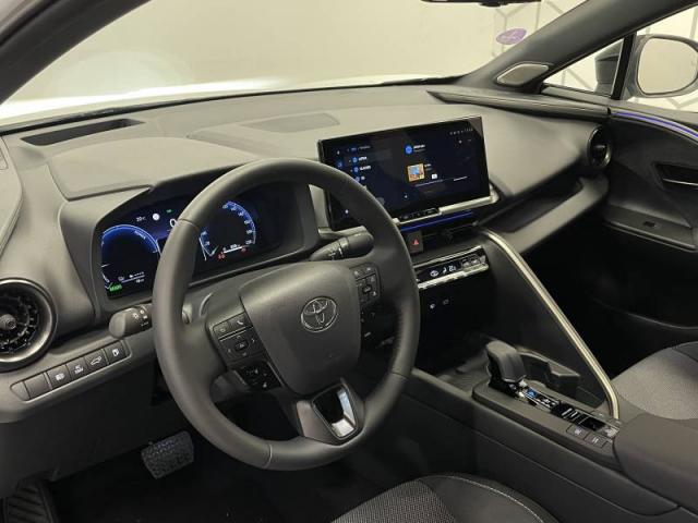 Toyota C-Hr image 7