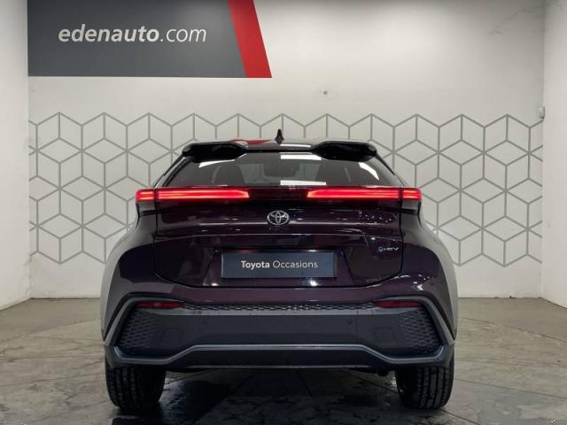 Toyota C-Hr image 9