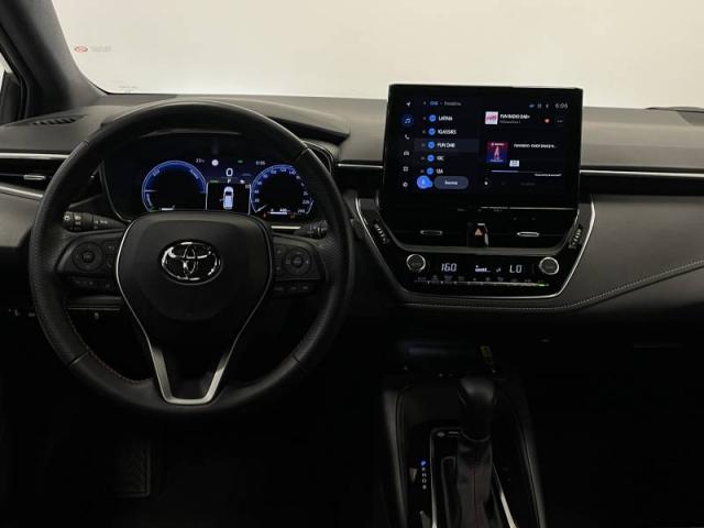 Toyota Corolla image 8