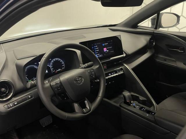 Toyota C-Hr image 8