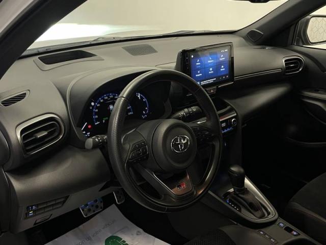 Toyota Yaris image 9