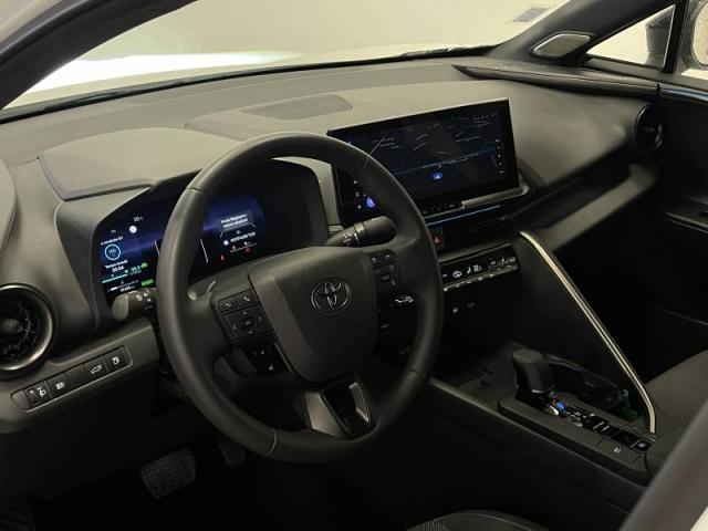 Toyota C-Hr image 1