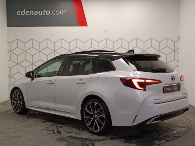 Toyota Corolla image 9