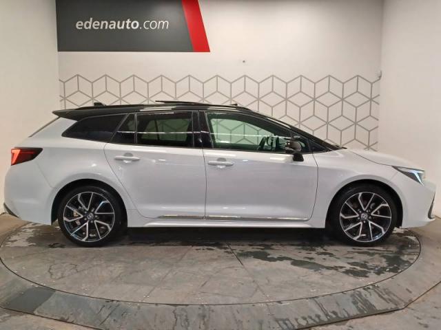 Toyota Corolla image 8