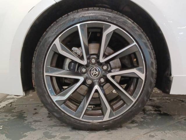 Toyota Corolla image 6