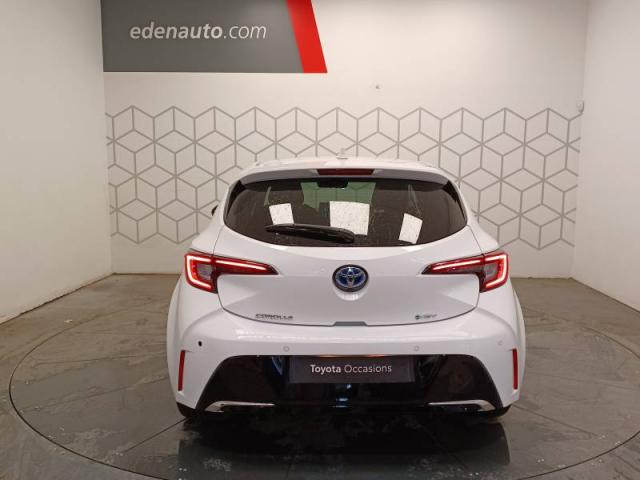 Toyota Corolla image 2