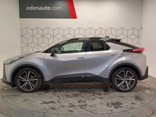 Toyota C-Hr image 6