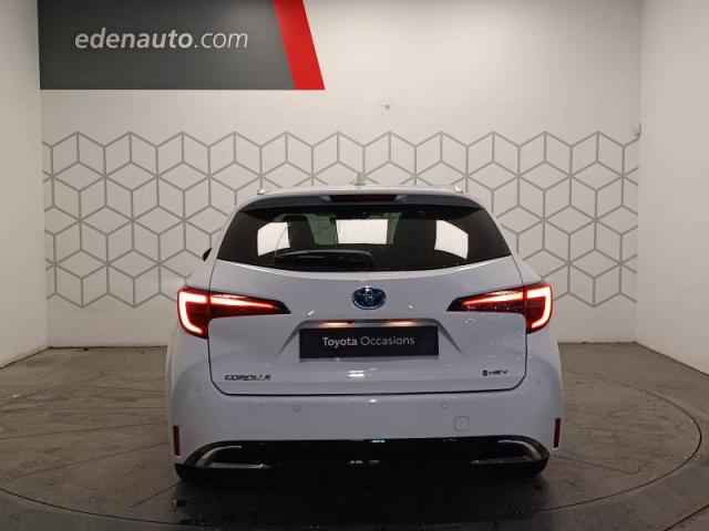 Toyota Corolla image 6