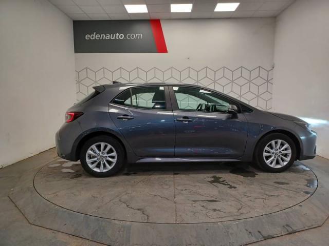 Toyota Corolla image 5