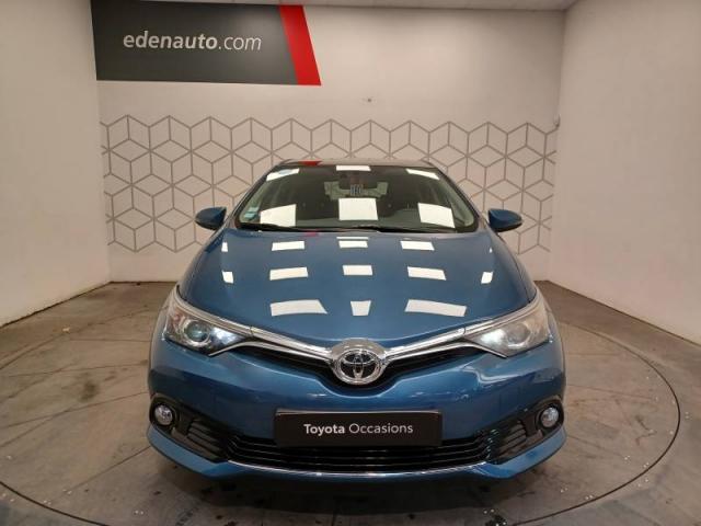 Toyota Auris image 5