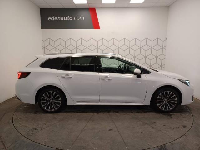 Toyota Corolla image 8