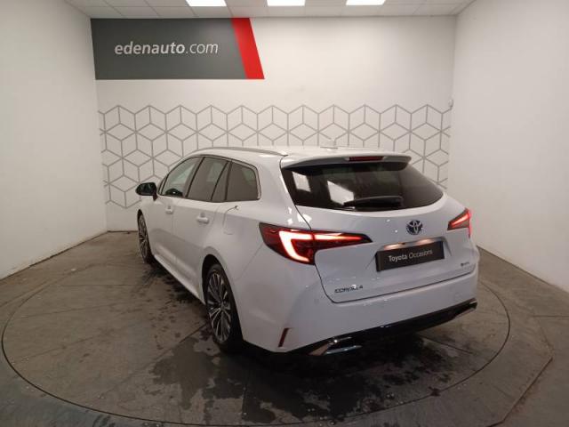 Toyota Corolla image 8