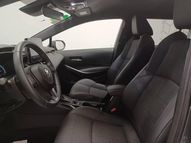 Toyota Corolla image 8