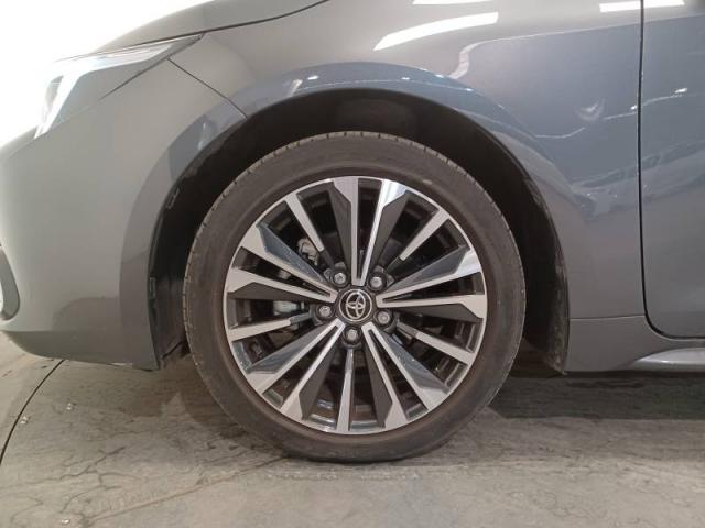 Toyota Corolla image 9