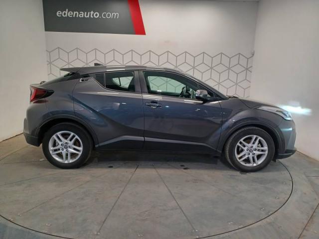 Toyota C-Hr image 5