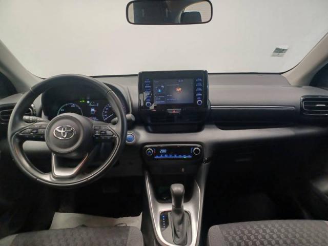 Toyota Yaris image 6