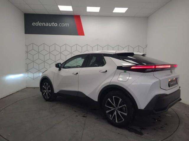 Toyota C-Hr image 1