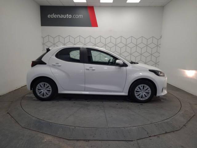 Toyota Yaris image 2