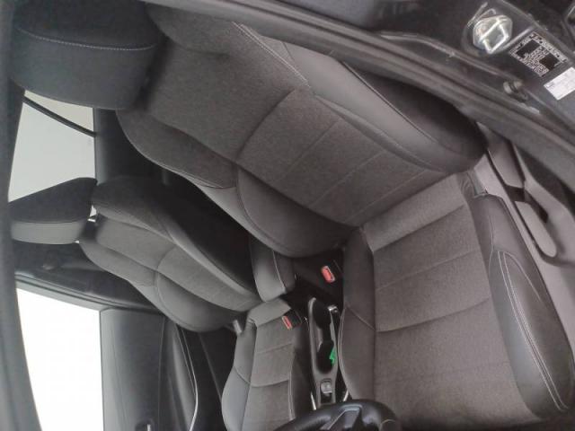 Toyota Corolla image 8