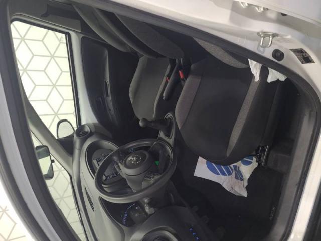 Toyota Aygo X image 5