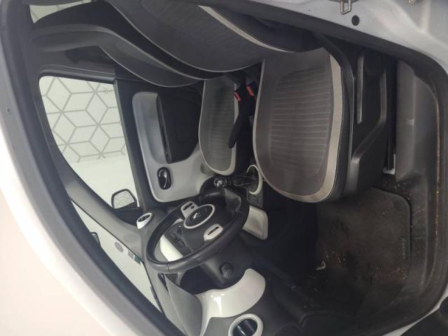 Renault Twingo image 9