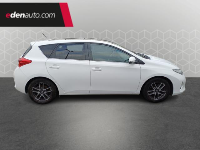 Toyota Auris image 4