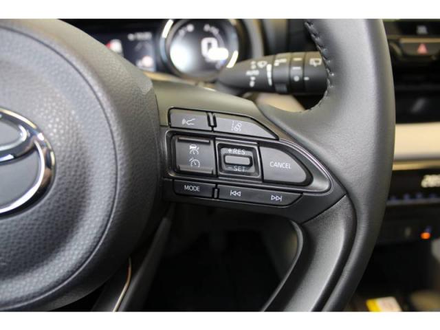 Toyota Yaris image 9