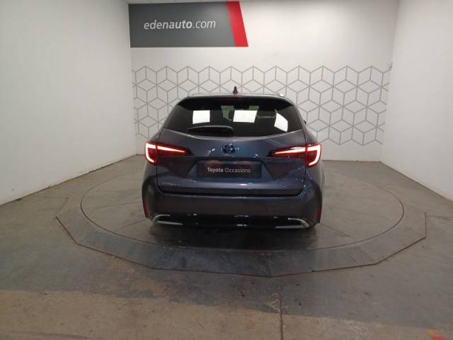 Toyota Corolla image 2