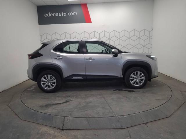 Toyota Yaris image 2