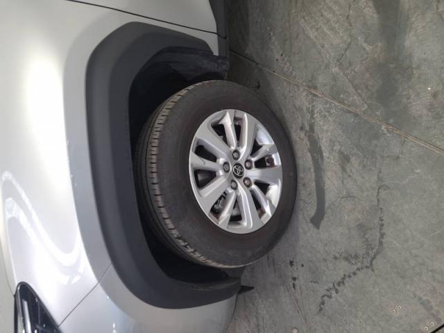 Toyota Yaris image 9