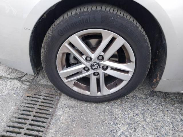 Toyota Corolla image 9