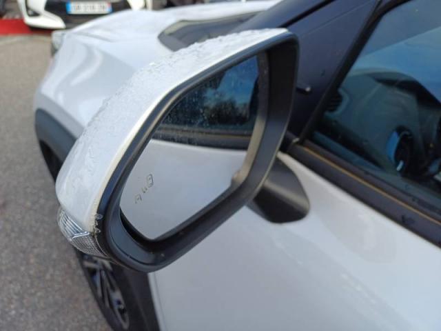 Toyota Yaris image 8