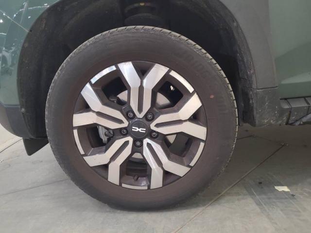 Dacia Duster image 2