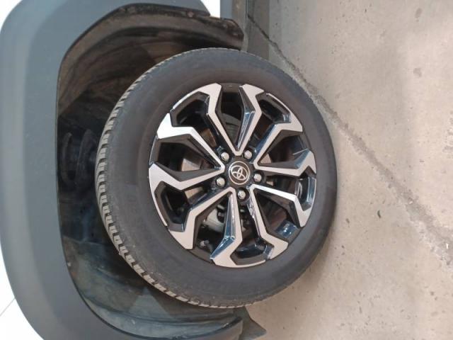 Toyota Yaris image 4