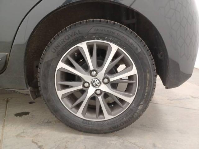 Toyota Yaris image 3