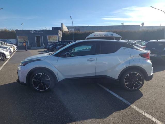 Toyota C-Hr image 5