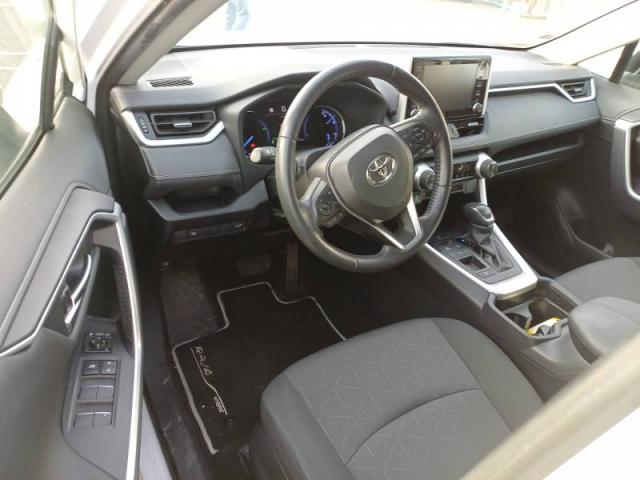 Toyota Rav4 image 5