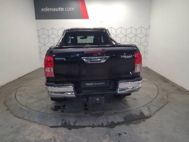 Toyota Hilux image 2