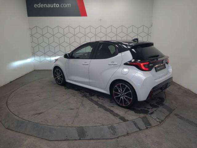 Toyota Yaris image 9