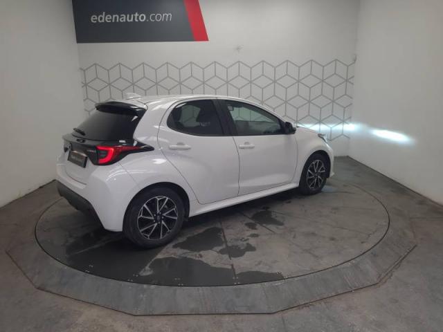 Toyota Yaris image 2