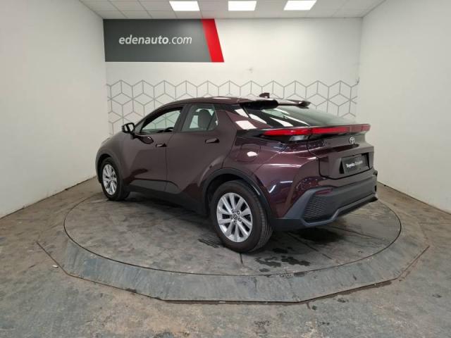 Toyota C-Hr image 1