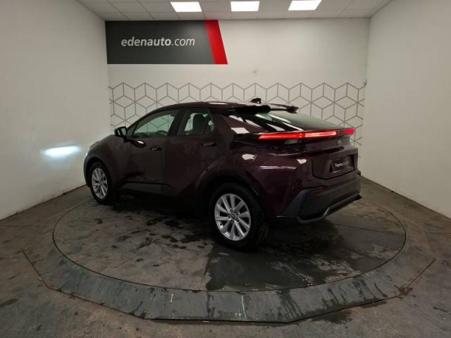 Toyota C-Hr image 5