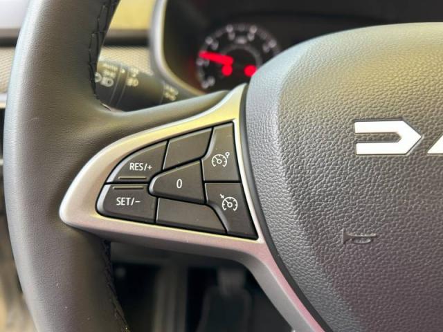 Dacia Sandero image 8