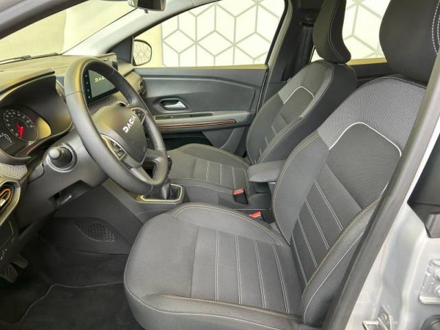 Dacia Sandero image 3