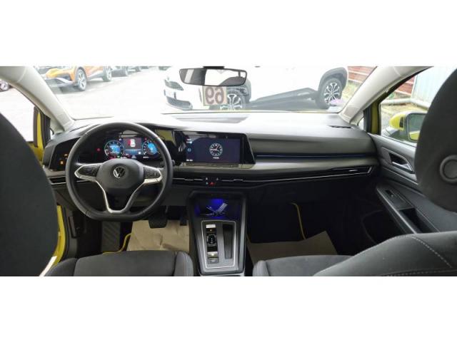 Volkswagen Golf image 8