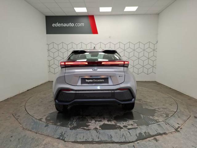 Toyota C-Hr image 5